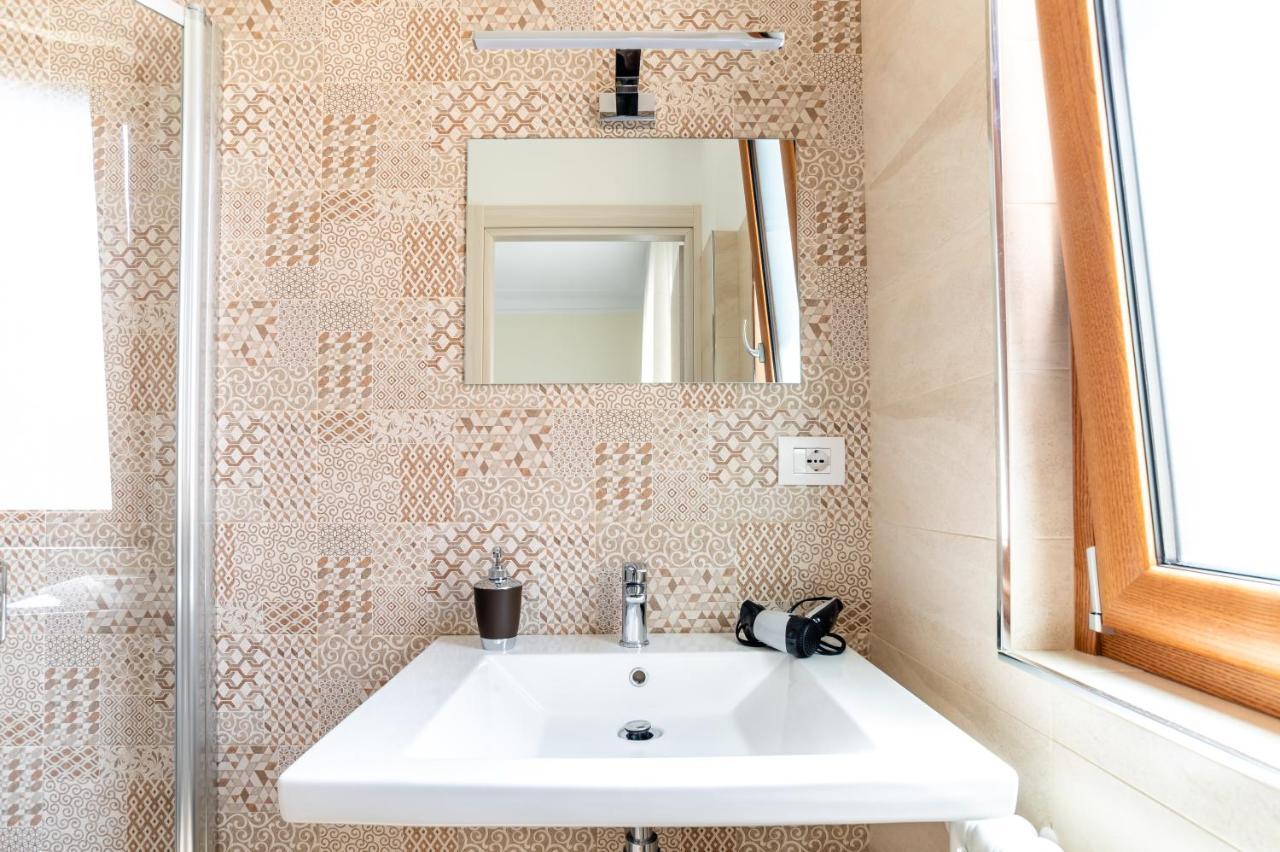 Le Calette Rooms - Puglia Mia Apartments Монополи Экстерьер фото