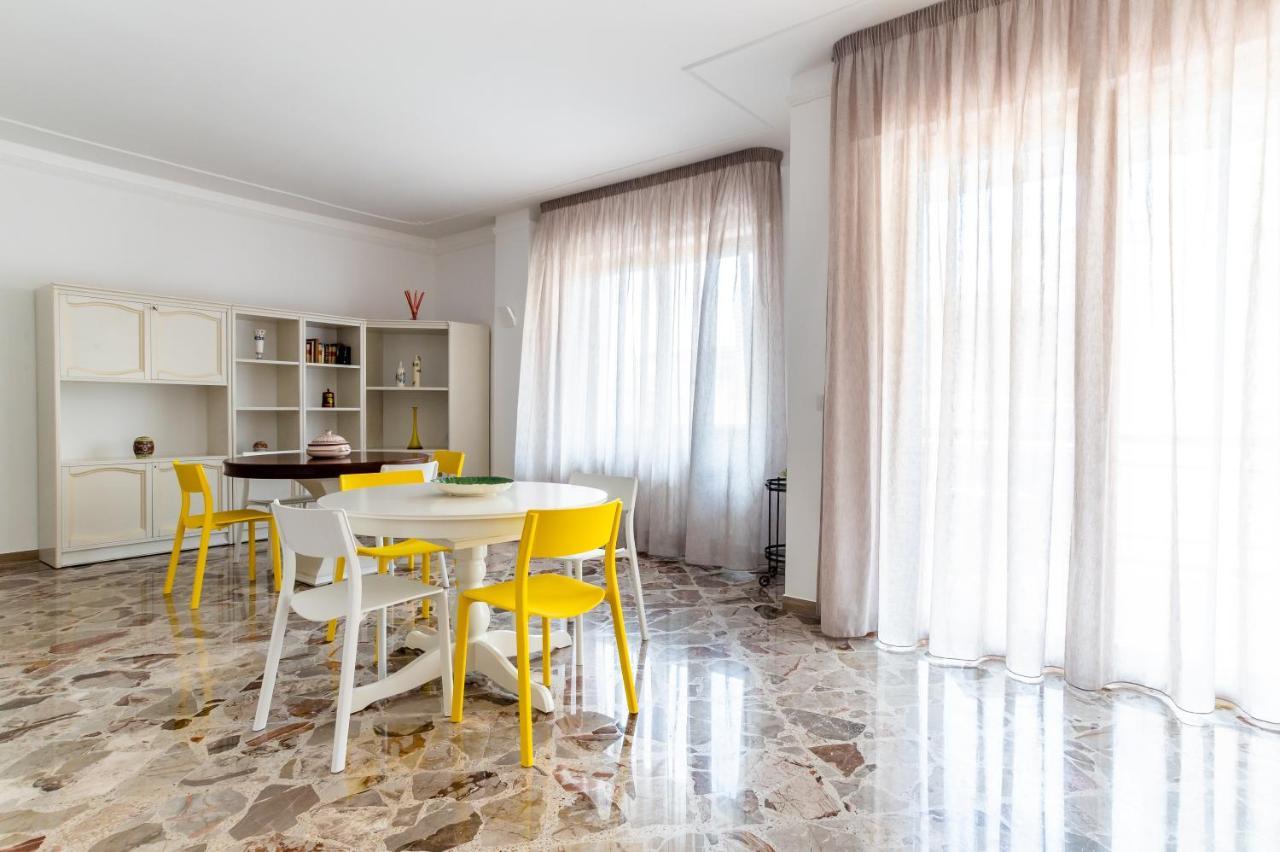 Le Calette Rooms - Puglia Mia Apartments Монополи Экстерьер фото